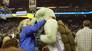 271 reactions · 19 shares | Flashback to the Curry flurry when he scored 17 of his 35 points in the 3rd Quarter vs LAC. | Golden State Warriors | Facebook