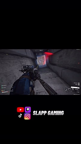 ARC RAIDERS — LE VRAI PROBLÈME : LE NETCODE On doit en parler : le vrai problème d’ARC RAIDERS, c’est le netcode. Hit reg aléatoire, ennemis qui téléportent, tirs qui connectent pas… tu sais jamais si tu perds parce que tu joues mal ou parce que le serveur a décidé de mourir. Le gameplay est incroyable, mais tant que le netcode ne suit pas, chaque fight est une loterie. Embark, réglez ça. Votre jeu peut être légendaire. arc raiders,arc raiders fr,arc raiders netcode,arc raiders lag,arc raiders s