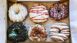 New Duck Donuts offers build-your-own doughnut experience
