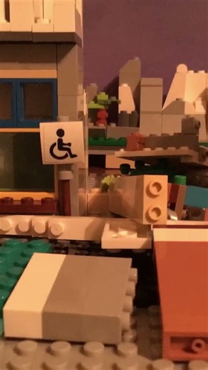 Pizza Wars: EP. 2 — A Brickfilm