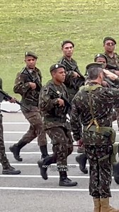 9ª BATERIA DE ARTILHA ANTIAÉREA ESCOLA / PASSAGEM DE COMANDO - 1º DIVISÃO DO EXÉRCITO 🇧🇷 Vídeo completo: https://youtu.be/JXp-1Z93ZYw . . #artilharia #infantaria #sampaio #general #militar #exercito #pqd #dobrado #passagemdecomando #eb #facebookpost #forcasarmadas #brigadeiro #desfilemilitar #pqdt #eb #army #exercitobrasileiro | ROGÉRIO MORENO PQD