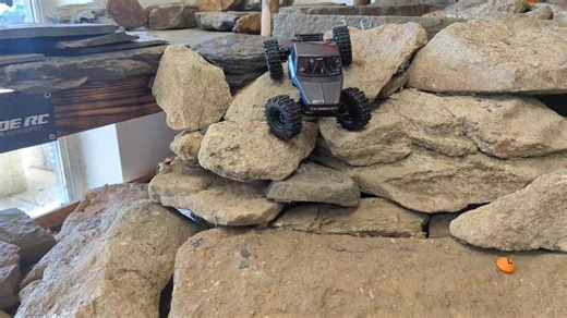 Unboxing and slow run on our Indoor Crawler Course. | Unreal RC