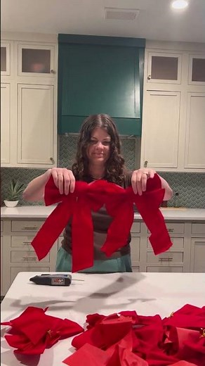 How to make a DIY Bow Garland