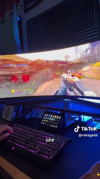 Exploring Destiny 2 in Super Ultrawide | PC Gaming Experience