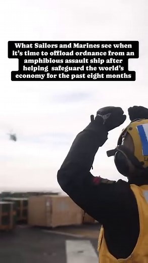 📍ATLANTIC OCEAN (March 11, 2024) An MH-60S Sea Hawk, attached to Helicopter Sea Combat Squadron 26, transports ordnance from the Wasp-class amphibious assault ship USS Bataan (LHD 5) to USNS Robert E. Peary (T-AKE 5). Since December, the Bataan Amphibious Ready Group and the 26th MEU(SOC) have conducted training, exercises, and operations in the U.S. European Command and U.S. Africa Command areas of responsibility in support of maritime stability and security in defense of U.S., allied, and par