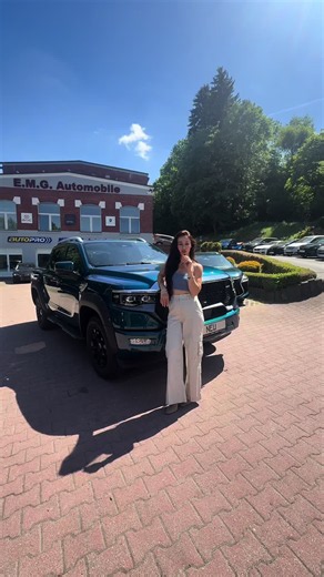 💙🚙 Neuer Foton Tunland 4x4 – Stärke trifft auf modernes Design! Robust, zuverlässig und bereit für jedes Abenteuer. Der neue Tunland 4x4 überzeugt mit kraftvoller Leistung, markantem Look und höchstem Fahrkomfort – auf der Straße und im Gelände. ✔️ Leistungsstarker 4x4-Antrieb ✔️ Modernes und sportliches Design ✔️ Perfekt für Arbeit, Freizeit und Offroad-Abenteuer ✔️ Maximale Kontrolle auf jedem Untergrund Entdecken Sie den Pickup, der keine Kompromisse kennt! 📍 Jetzt verfügbar – kontaktieren