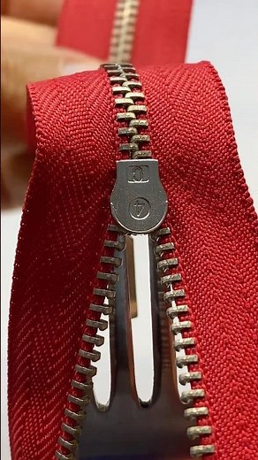 How to Easily Thread a Zipper into a Zipper Puller