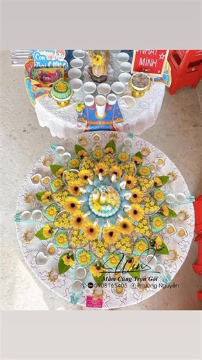 Ba mẹ cần mâm cúng chè xôi đầy tháng thôi nôi - khai trương- nhập Trạch- Tân gia - động thổ thì Alo ngay và liền Alo nhận theo yêu cầu từ cơ bản- Vip Luxury Alo 0908165405 DV mâm cúng nhà Win KV Long hựu- cần đước-cần giuộc- tiền Giang- gò công- Sg- Tân tập- Long hậu- rạch kiến- cầu tràm….. Nhận đặt heo quay - bánh kem - xôi chè lẻ | Phương Nguyễn | Facebook