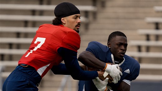 Analysis: UTEP's Malachi Nelson shows promise, but is it enough to secure starting role?