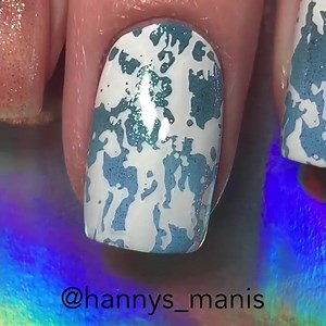 262K views · 165 reactions | ️ Yas, beach! @hannys_manis back at it with a cute little video tutorial using our Oceanside @manixmebox! She shore makes it look good. ⁣⁠ ⁣⁠  Need a beach day? Look no further! Our Oceanside Mani x Me box is available now until June 22. Sign up at manixme.com!⁣⁠ ⁣⁠ ⁣⁠ Mani x @hannys_manis | Maniology | Facebook