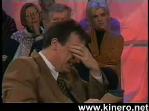TV-Moderator lacht sich kaputt!!!