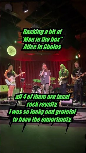 Man in the box cover live clip