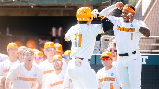 Tennessee baseball beats Evansville in super regional, one win from College World Series