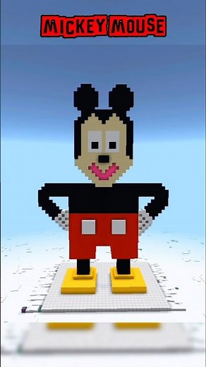 Mickey Mouse in Minecraft! 🐭 (Step-by-Step Statue Build)