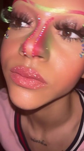 Stay Golden Cosmetics Baeby Glitter Lip Kit Tutorial