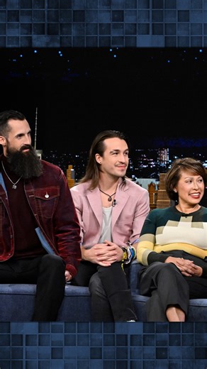 #SquidGame's #MaiWhelan and Jimmy go head-to-head in an impromptu game of rock paper scissors. #FallonTonight #SquidGameTheChallenge | The Tonight Show Starring Jimmy Fallon