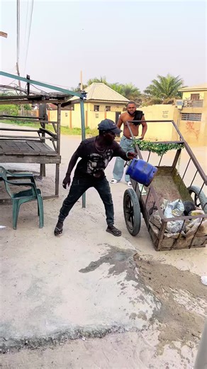 POV: You decided to cook outdoor in Lagos 😂😅 #cookingadventure #cookingoutdoor #outdoorcooking