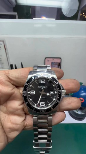 LONGINES HYDROCONQUEST SERVICE & RESTORATION ✨ Fun fact: The...
