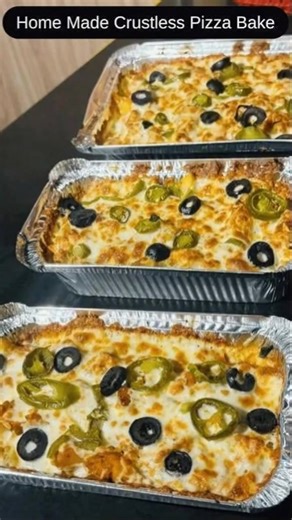 📌 Home Made Crustless Pizza Bake Made this for dinner tonight... had to turn around and make another one just a few hours later because we devoured half already 😂 Ended up making 3 batches in just 4 days — it’s that good! Perfect for busy weeknights, keto-friendly, and totally customizable. 𝗥𝗲𝗰𝗶𝗽𝗲 𝗶𝗻 𝘁𝗵𝗲 𝗳𝗶𝗿𝘀𝘁 𝗰𝗼𝗺𝗺𝗲𝗻𝘁 💬⬇️✅ | Weight Watchers Recipes