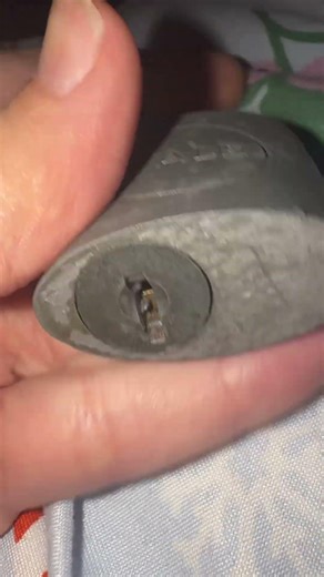 Vintage Yale Padlock The Same Model Of Lock ‪@DieselDucy‬ Lost In The Ocean