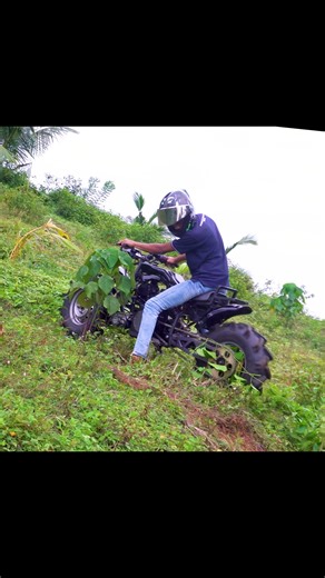 1.1K views · 19 reactions | A short hill climb test with my custom-built 2WD bike. Both wheels pulling hard — pure traction and fun!  Can your bike handle this kind of climb?  #DIYBike #BikeBuild #CustomMotorcycle #2WDBike #CustomBuild | Adventure Builders | Facebook