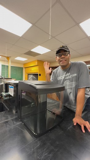 Nick Davis on Instagram: "As our lab is nearly ready for fish, we need a beautiful display tank to display some of our model organisms, in a setting resembling their natural habitat. With it’s all in one design giving it a sleek look,and the built in lighting to allow our macroalgae and seagrass to grow, this 14 gallon Coralife BioCube Jr. is the perfect setup for one of our lab’s display tanks! Check out the link in my bio to get all of the specs on this aquarium!! @coralife.products #CoralifeP