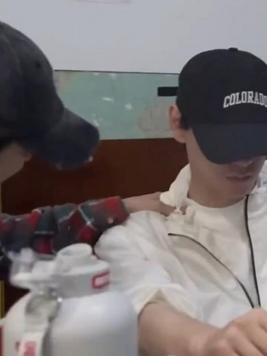 Jealous ziyu At the same time cute also #ziyu #tianxuning #revengedlove #chinesebl #tianziyu #fyp