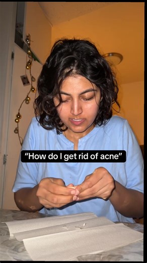 Ate the last piece of garlic of 2025 with glowing skin thank God Products: C E Ferulic @SkinCeuticals Double repair moisturizer @La Roche-Posay Elta Md sunscreen UV Clear @EltaMD Skin Care #skincare #acne #health #treatment #glowing