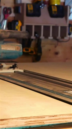 DIY Furniture & Woodworking Projects