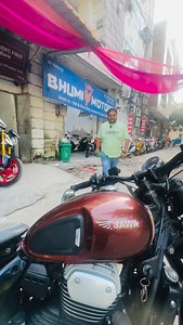 Call now 9268572545 91 88105 28428 ,7827207385 2023 model 2nd owner 8900km runing | Bhumi motors