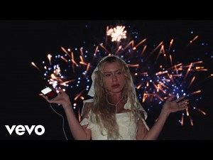 Slayyyter - *PRAYER* (Official Video)