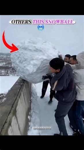 Others snowball vs (This guy☠️)#trending