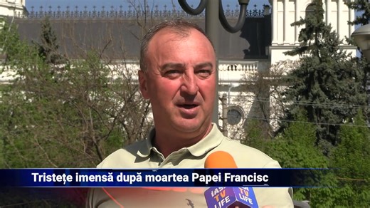 3.3K views · 45 reactions | Tristețe imensă după moartea Papei Francisc Întreaga lume creștină este în doliu. În a doua zi de Paște, Papa Francisc a murit la vârsta de 88 de ani, iar la Iași, sute de credincioși și-au exprimat durerea în rugăciune. Suveranul Pontif va fi înmormântat sâmbătă, 26 aprilie, la Vatican, în prezența a zeci de lideri ai lumii. | Iasi TV Life | Facebook
