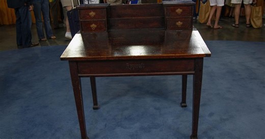 Antiques Roadshow:Appraisal: Arts & Crafts Roycroft Inn Desk, ca. 1910 Season 28 Episode 18