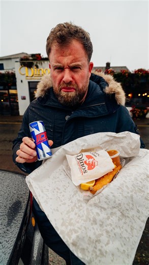 Food Review Club on Instagram: "FROZEN BATTERED FISH 🥶 SHOCKING! Dinos in Kinsale had 2700 reviews, apparently it’s the best. We had to go & more than that I was excited. What we saw inside absolutely blew us away - I really hope that’s not the “usual” practice…. IT DOES NOT WORK. What do you think? 💭 #foodreviewclub #foodcritic #foodreview"