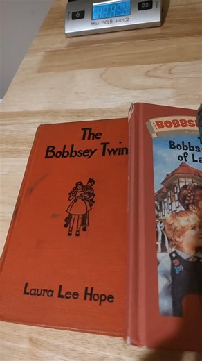 Listing some vintage books in my eBay shop this week, check them out, link in bio. Thank you! | Turquoise Dreaming