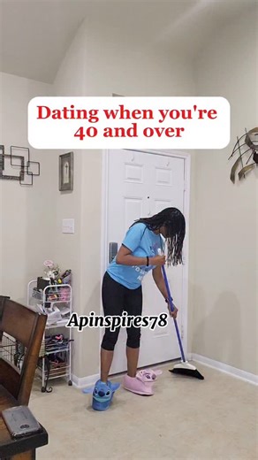 AP | Dating when you're 40 and over. #datingthreads | Instagram