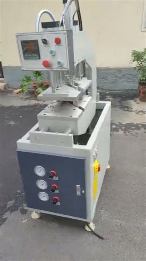 Single-Head Welding Machine for PVC and UPVC Window and Door Frames with Digital Temperature Control