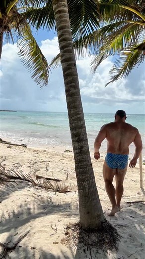 Giant Muscle Bear on Instagram: "Let’s go for a swim…. The Biggest Muscle Bear 📲 Content Creator, Exclusive Content and Get to Know me Better. Link in bio #MuscleBear #GiantMuscleBear #GymMotivation #BeardAndMuscle #ThickFit #BearStrong #MassMonster #BodyPositiveMen #GayFitness #BearNation"