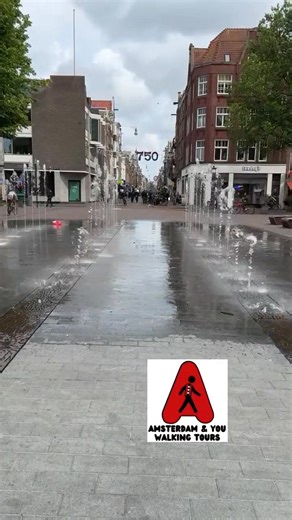 Fountain at Haarlemmerplein with 750th Birthday Sign🥳🇳🇱 Find more fun sights with Amsterdam and You Walking Tours😍 🔗👇 | Lilly Likes Amsterdam