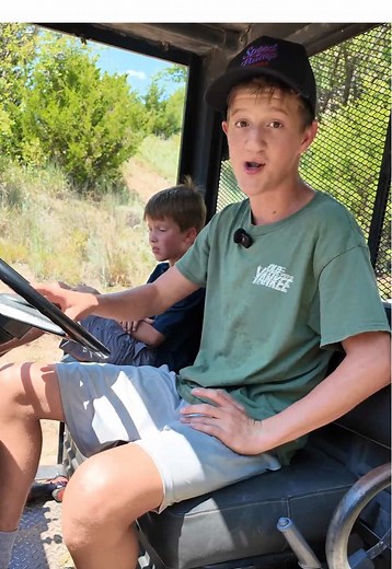 Kawasaki Mule Adventures: Stuck at the Junkyard