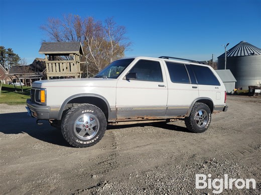 1993 GMC Jimmy 1500 4x4 SUV | Transportation