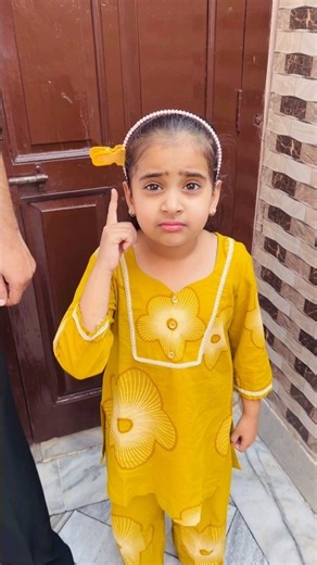 Anaya And Family Ko Chahiye Help 😳