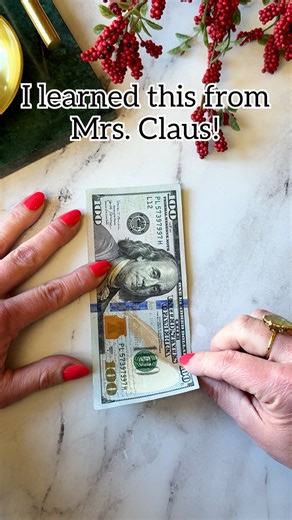 4.6M views · 17K reactions | Easy Money Wreath!  Fun way to gift cash this Christmas! #wreath #origami #money #giftideas | Jeff & Lauren | Facebook