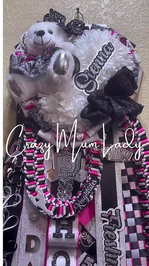 Classic Two & a Bear Homecoming Mum, Steele High School, Schertz, Texas. #hotpink #texashomecomingmums #mumsandgarters #homecomingmumsandgarters #dance #5678 #210hocomums #crazymumlady #fridaynightlights #fyp