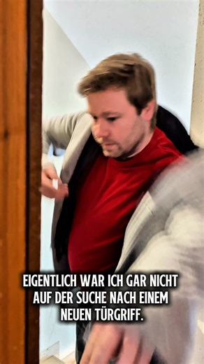 Erhöhe die Sicherheit in deinem Zuhause mit dem smarten Türgriff von Finex. Keine Schlüssel mehr nötig – so musst du dir keine Sorgen mehr machen, ob die Tür abgeschlossen ist. ✔️ Öffne deine Tür mit nur einer Berührung ✔️ Passt auf dein bestehendes Schloss ✔️ Bis 23:59 Uhr bestellt, am nächsten Tag geliefert ⭐ Über 1.000 Kunden bewerten diesen smarten Türgriff auf Trustpilot mit 4,5 von 5 💯 Geld-zurück-Garantie 📦 Kostenloser Versand 👉 Mach dein Zuhause jetzt smarter während der Winter Verkau