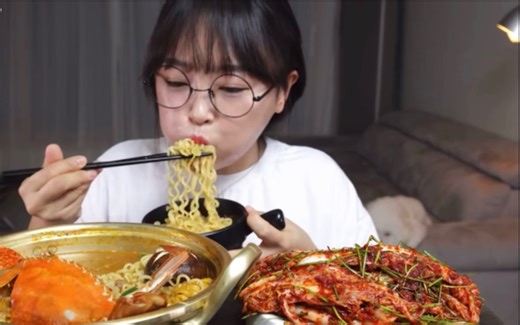 [Aejeong] 跑路姐自制螃蟹泡面｜泡菜