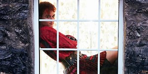 TIBERIUS B Announces EP 'Stains'