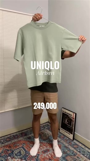 Airism Uniqlo 249k Aezy No Void Minds 89k Mending beli yang mana? #uniqlo #kaosuniqlo #airismuniqlo #novoidminds #kaosnovoidminds #aezynovoidminds #kaosoversize #kaosreguler #rekomendasi #rekomendasikaos #outfitcowok #outfitcheck #fypp #fypツ #fyppp