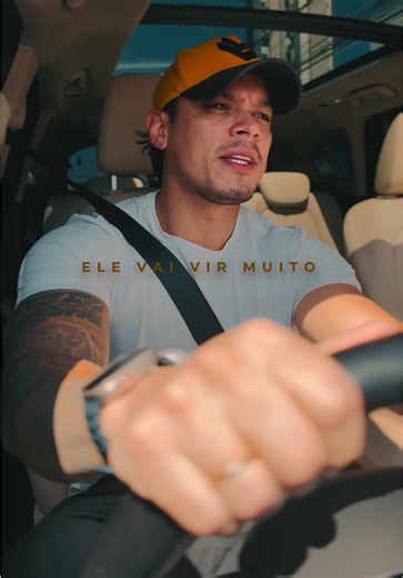 Nem tudo que é certo vai ser aplaudido. E tudo bem. O erro é quando você começa a medir o que faz pela reação dos outros. Quem vive de reconhecimento fica refém da ausência dele. Quando o básico vira identidade, ele não depende de elogio. Depende de decisão. No fim, constância não é sobre força. É sobre quem você escolhe ser, mesmo quando ninguém percebe. Strong-se sempre.